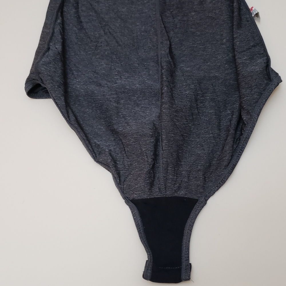 Bench Full Body Suit - Picture 8 of 10